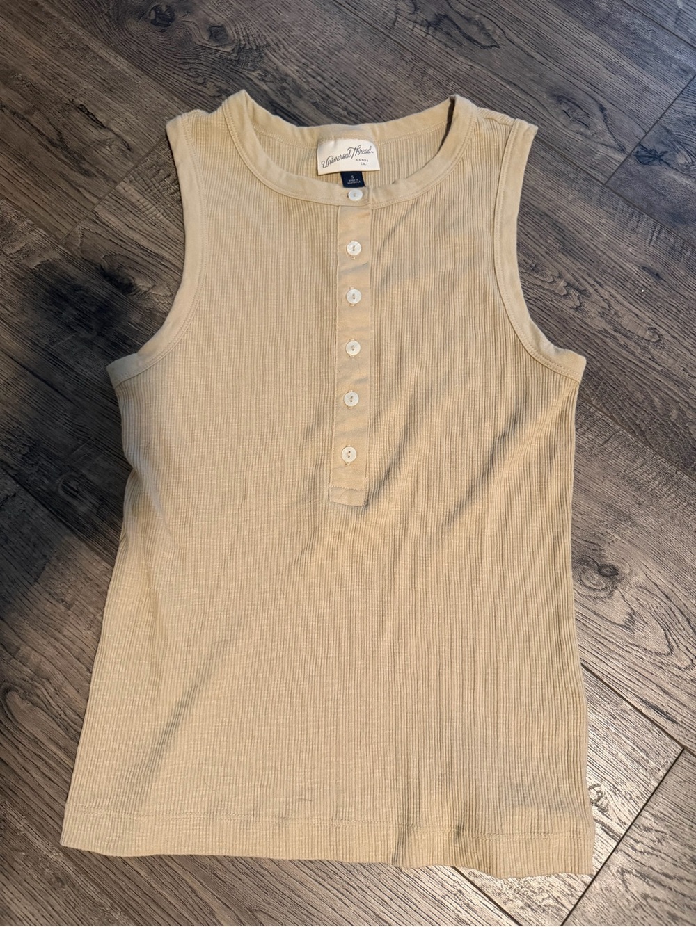 Universal Thread Ribbed Henley Tank Top
